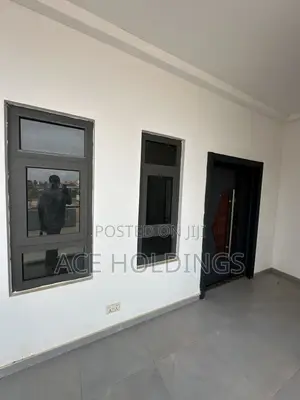 2bdrm Apartment in Adjiringanor, Adjiriganor for rent