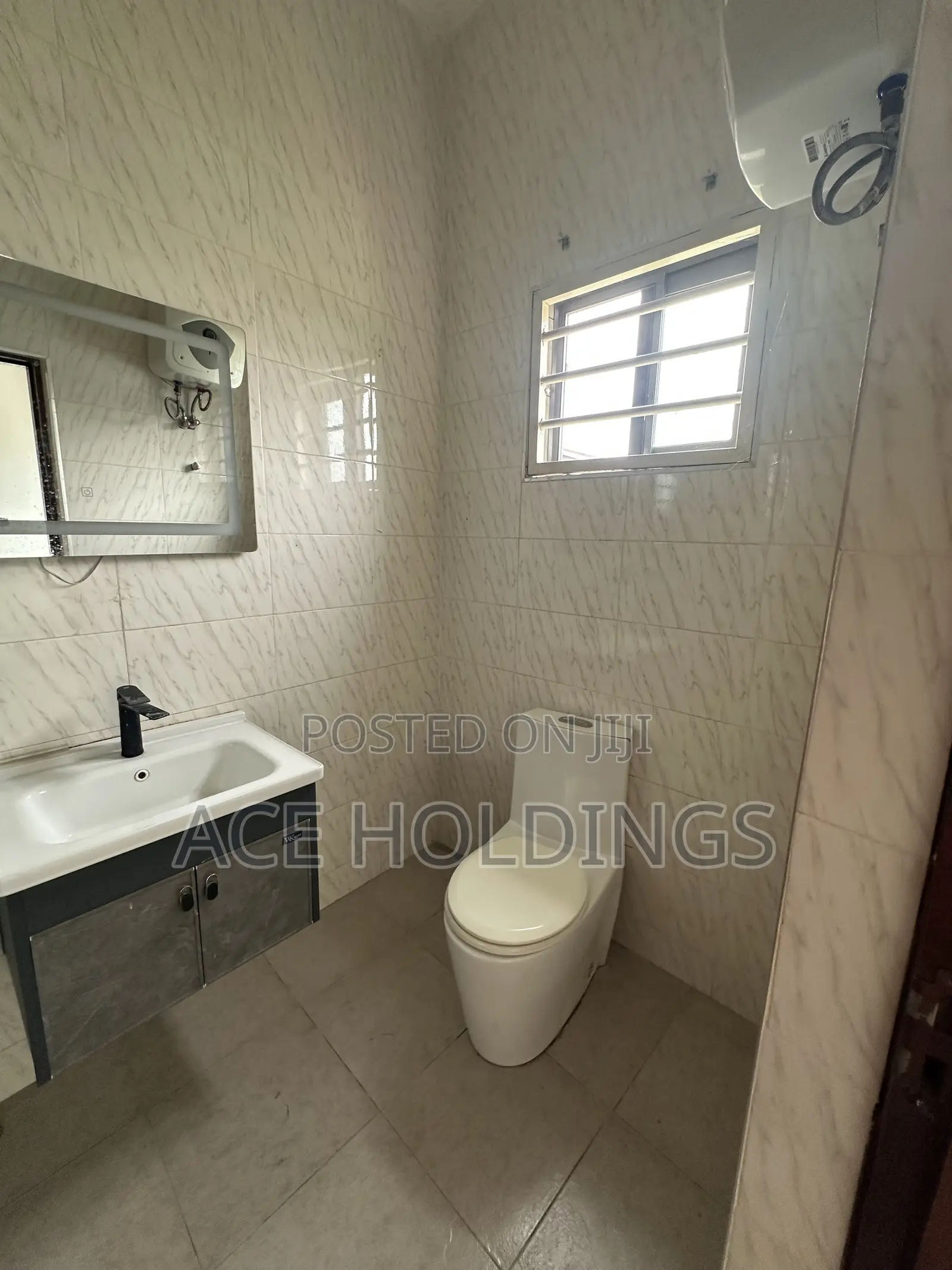 2bdrm Apartment in Adjiringanor, Adjiriganor for rent