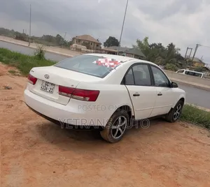 Hyundai Sonata 2008 White