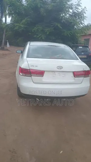 Hyundai Sonata 2008 White