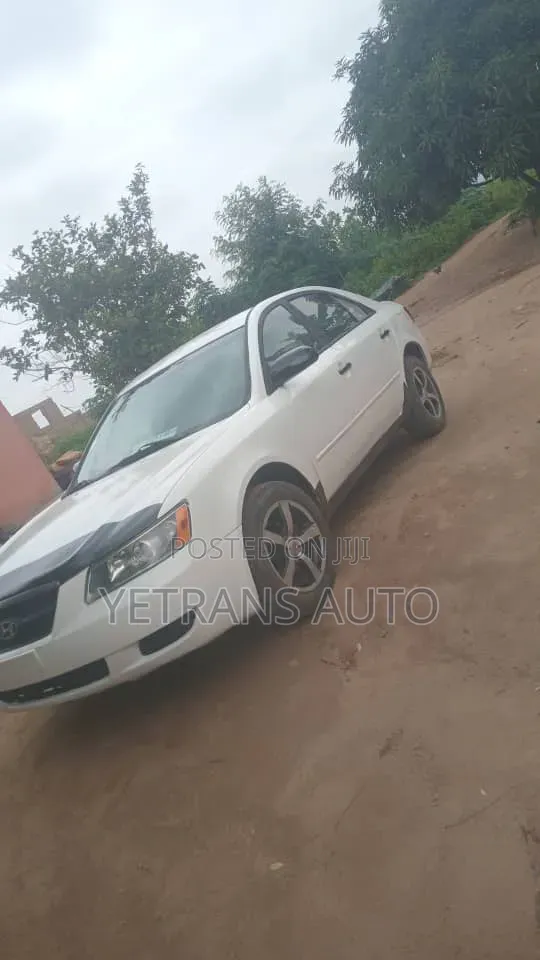Hyundai Sonata 2008 White