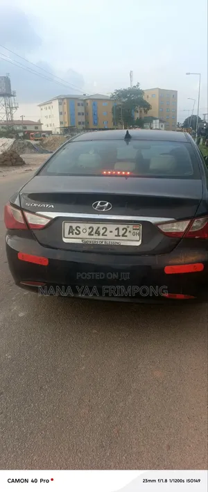 Hyundai Sonata 2011 Black