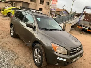 Toyota RAV4 2.5 4x4 2010 Gray