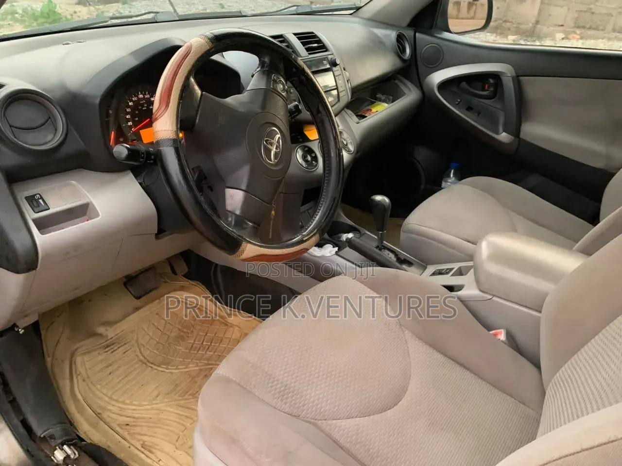 Toyota RAV4 2.5 4x4 2010 Gray