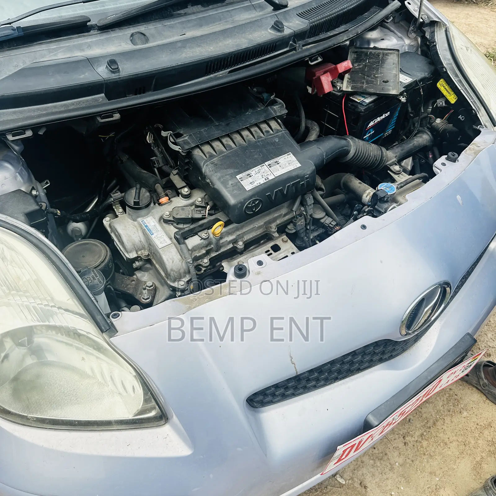 Toyota Vitz 1.3 FWD 5dr 2010 Gray