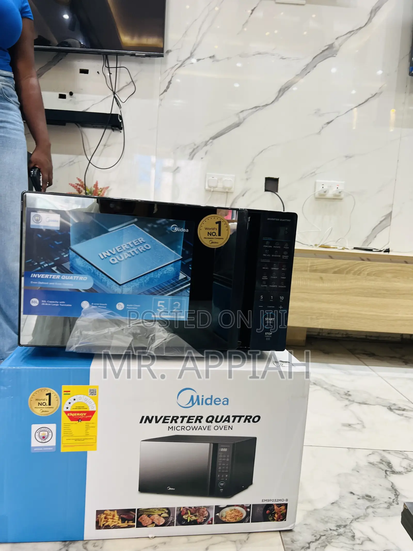 Latest Classic Midea 30Liters Microwave(Glass) EM9P032MO-B