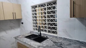 2bdrm Apartment in Kaylexein, Bortiano for rent