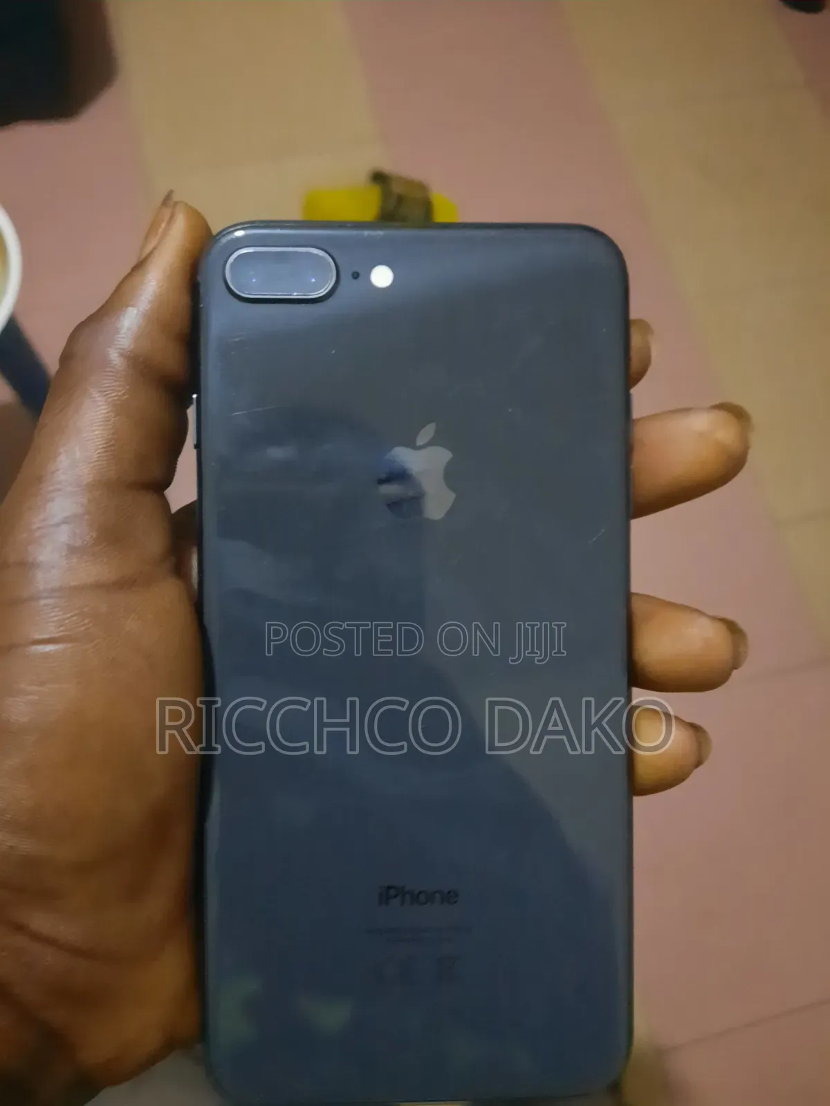 Apple iPhone 8 Plus 64 GB Gray