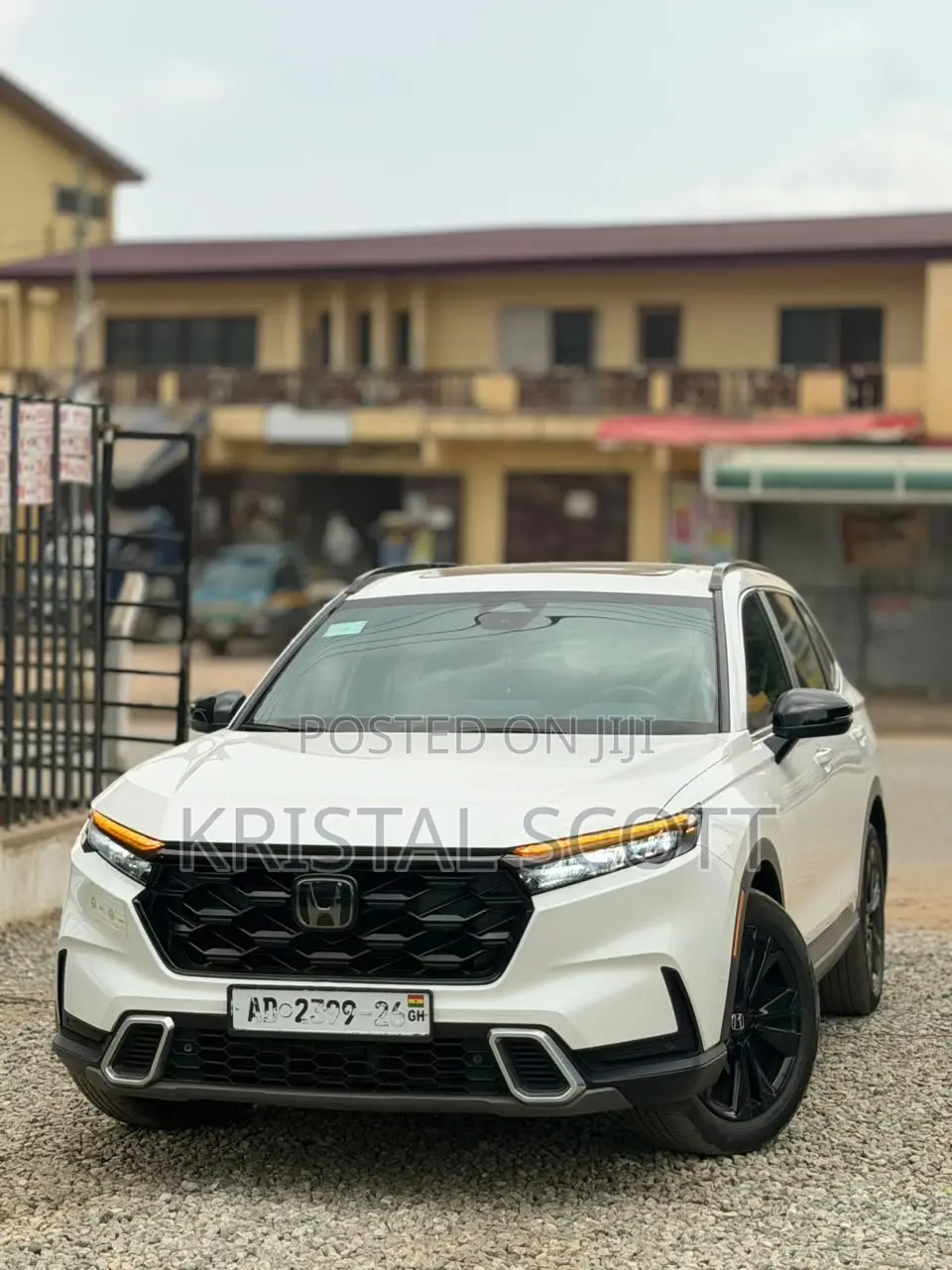 Honda CR-V EX 2WD w/o BSI 2023 White