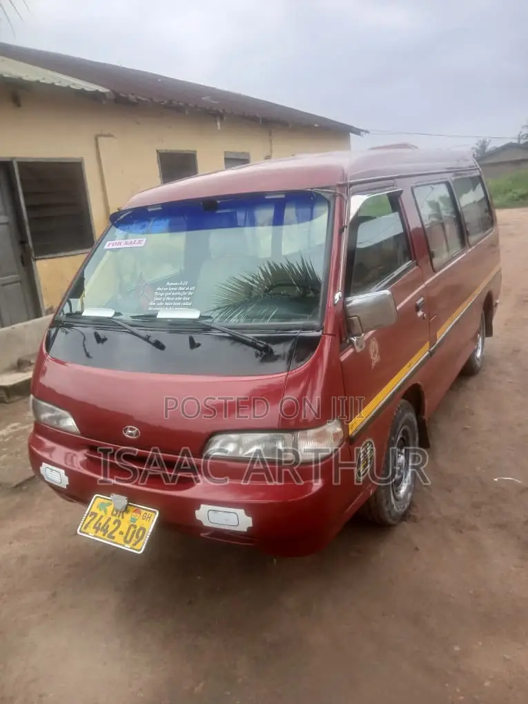Hyundai H-100 2000