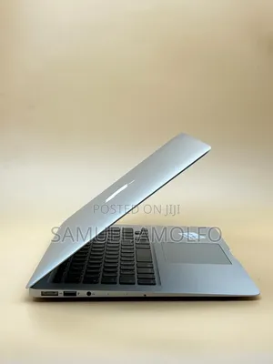 Laptop Apple MacBook Air 8GB Intel Core i5 SSD 256GB
