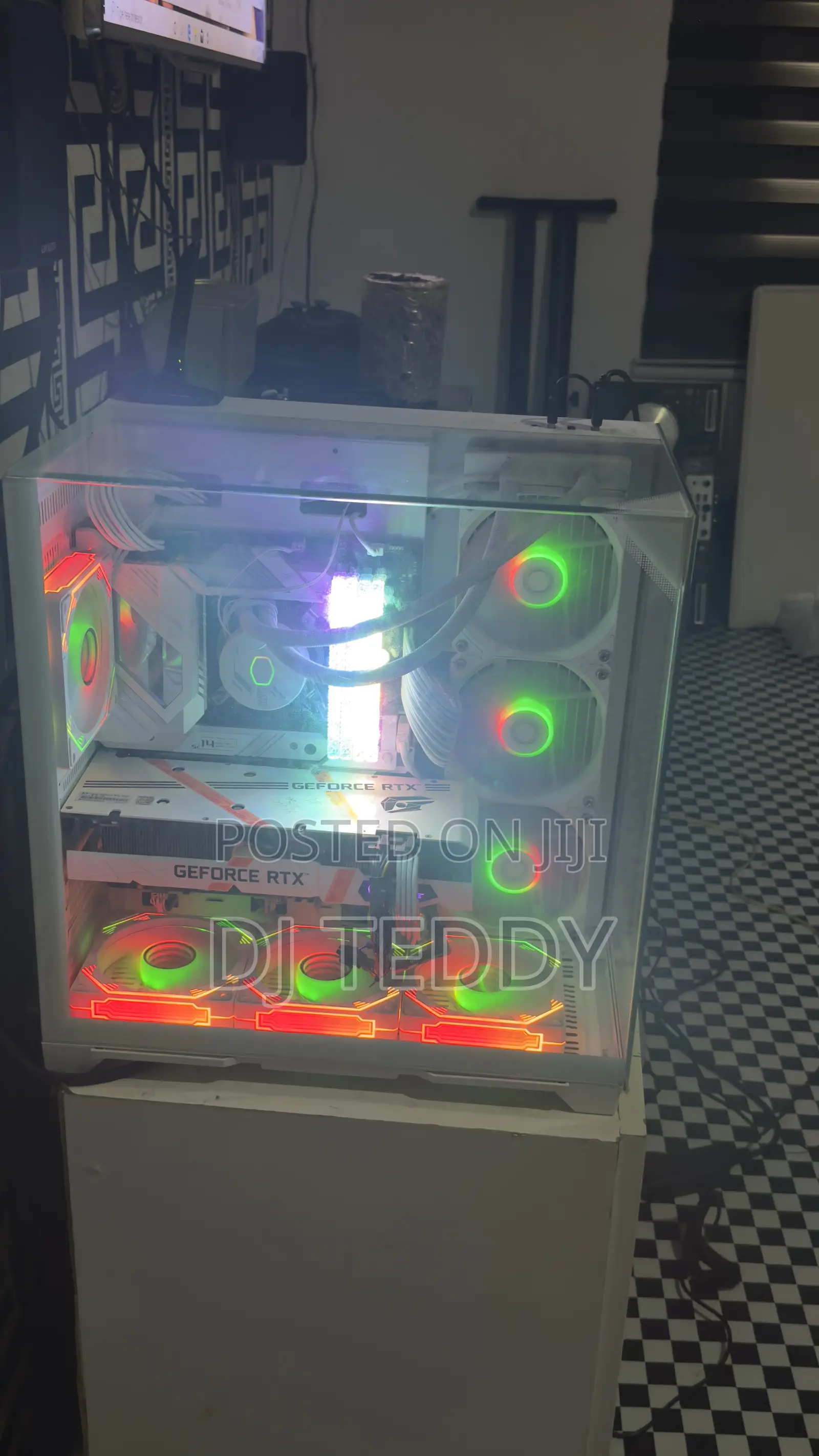Desktop Computer 32GB Intel Core 7 SSHD+SSD 1T