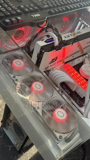 Desktop Computer 32GB Intel Core 7 SSHD+SSD 1T