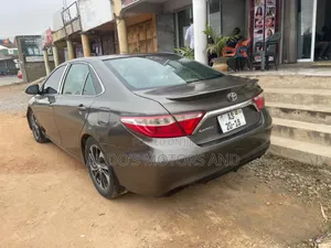 Toyota Camry 2015 Gray