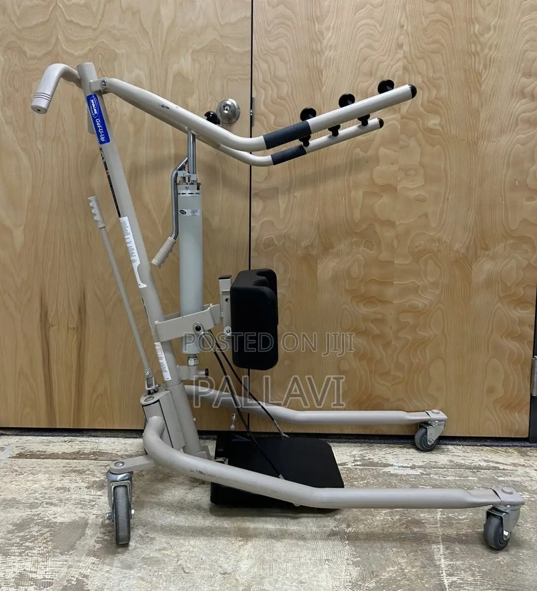 Invacare Get-U-Up Hydraulic Sit-to-Stand Patient Lift, 350 Lb. Weight