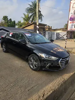Hyundai Elantra SE Sedan FWD (2.0L 4cyl 6M) 2017 Black