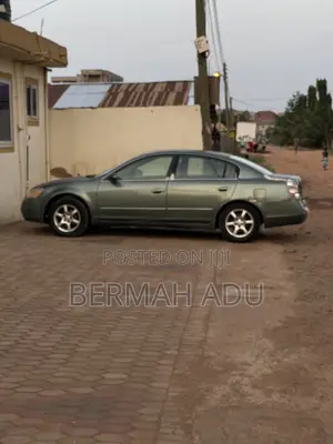 Nissan Altima 2.5 Automatic 2002