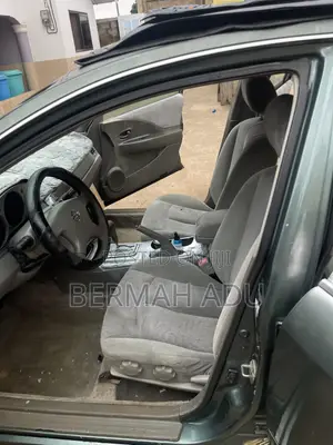 Nissan Altima 2.5 Automatic 2002