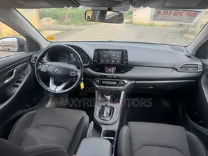 Hyundai Elantra 2019 Gray