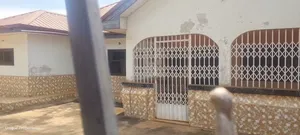 4bdrm Bungalow in Pentecost for rent