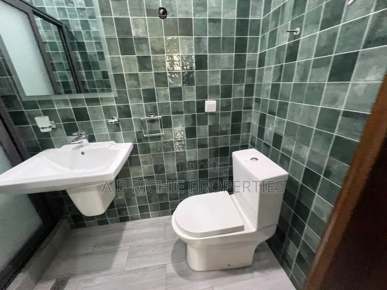 4bdrm House in Ab Richie Properties, Tseaddo for rent
