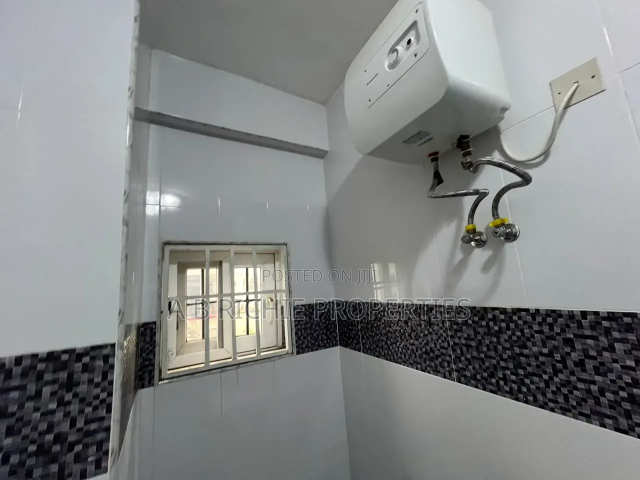 3bdrm Apartment in Ab Richie Properties, Tseaddo for rent