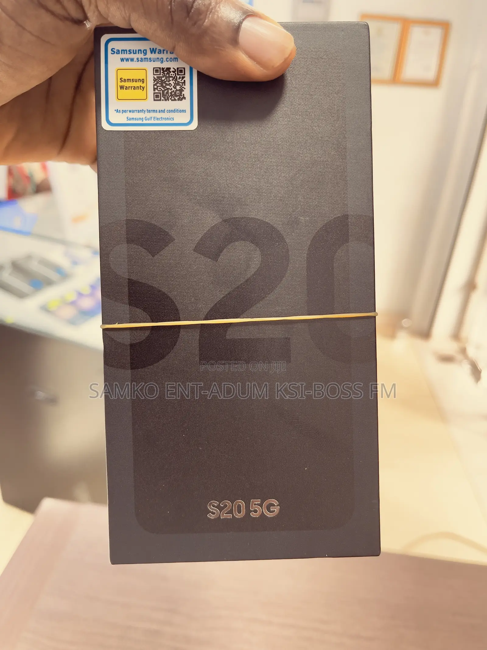 New Samsung Galaxy S20+ 5G 128 GB Black