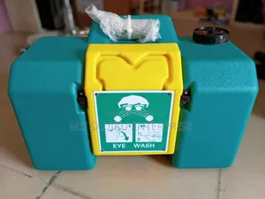 Emergency Portable Eye Wash Station (8 Gallons)