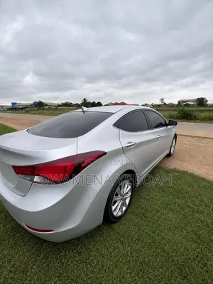 Hyundai Avante 2016 Silver