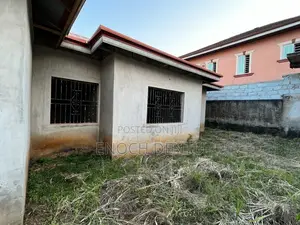 6bdrm House in Kumasi Metropolitan for sale