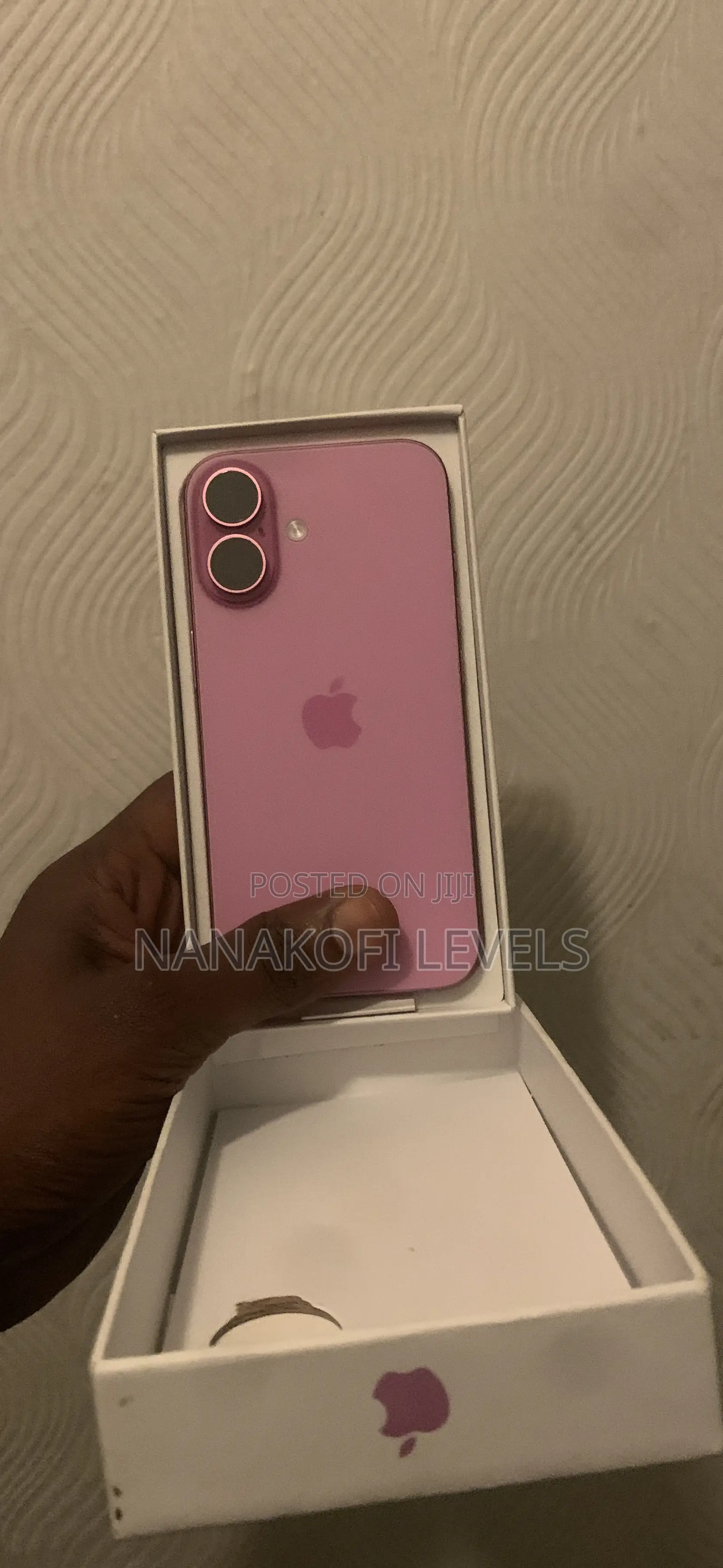 Apple iPhone 16 128 GB Pink