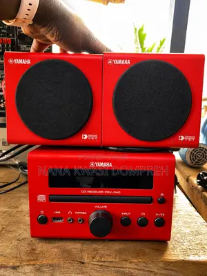 UK Yamaha's McR-040 Is an Excellent System, FM Radio,Pen Drive, CD,