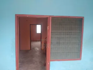 1bdrm Room & Parlour in Survivorestates, Manhean for rent