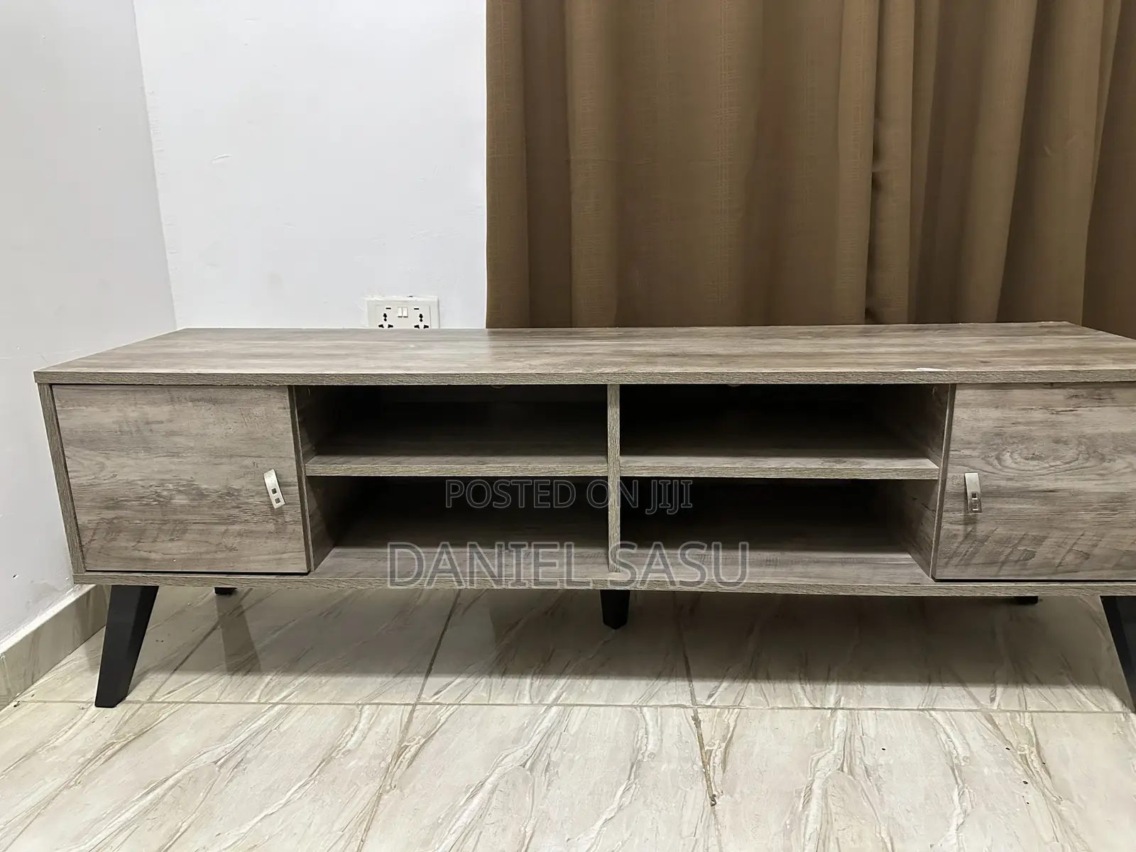 TV Stand Classic