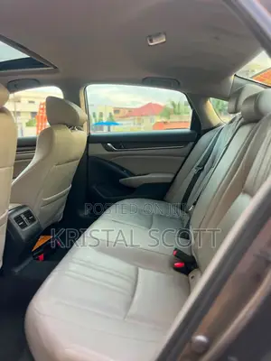 Mitsubishi Outlander 2.4 PHEV AWD 2018 Brown