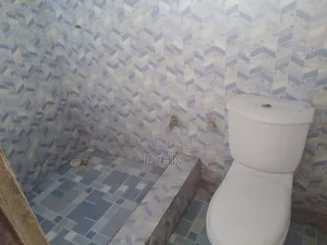 1bdrm Room & Parlour in Survivorestates, Manhean for rent