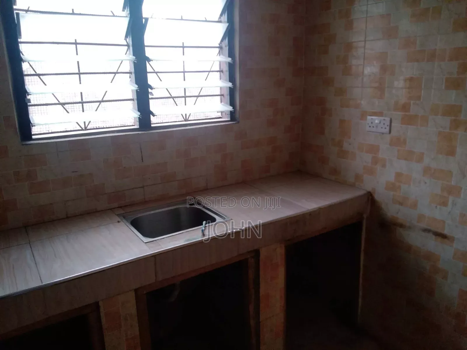 1bdrm Room & Parlour in Survivorestates, Manhean for rent