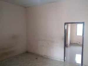 1bdrm Room & Parlour in Survivorestates, Manhean for rent