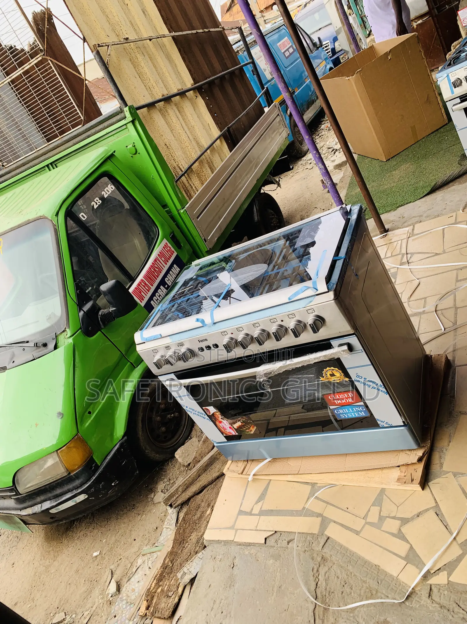 Shop Massive Ferre 90x60cm 4Gas+2Electric Burner Cooker With Oven