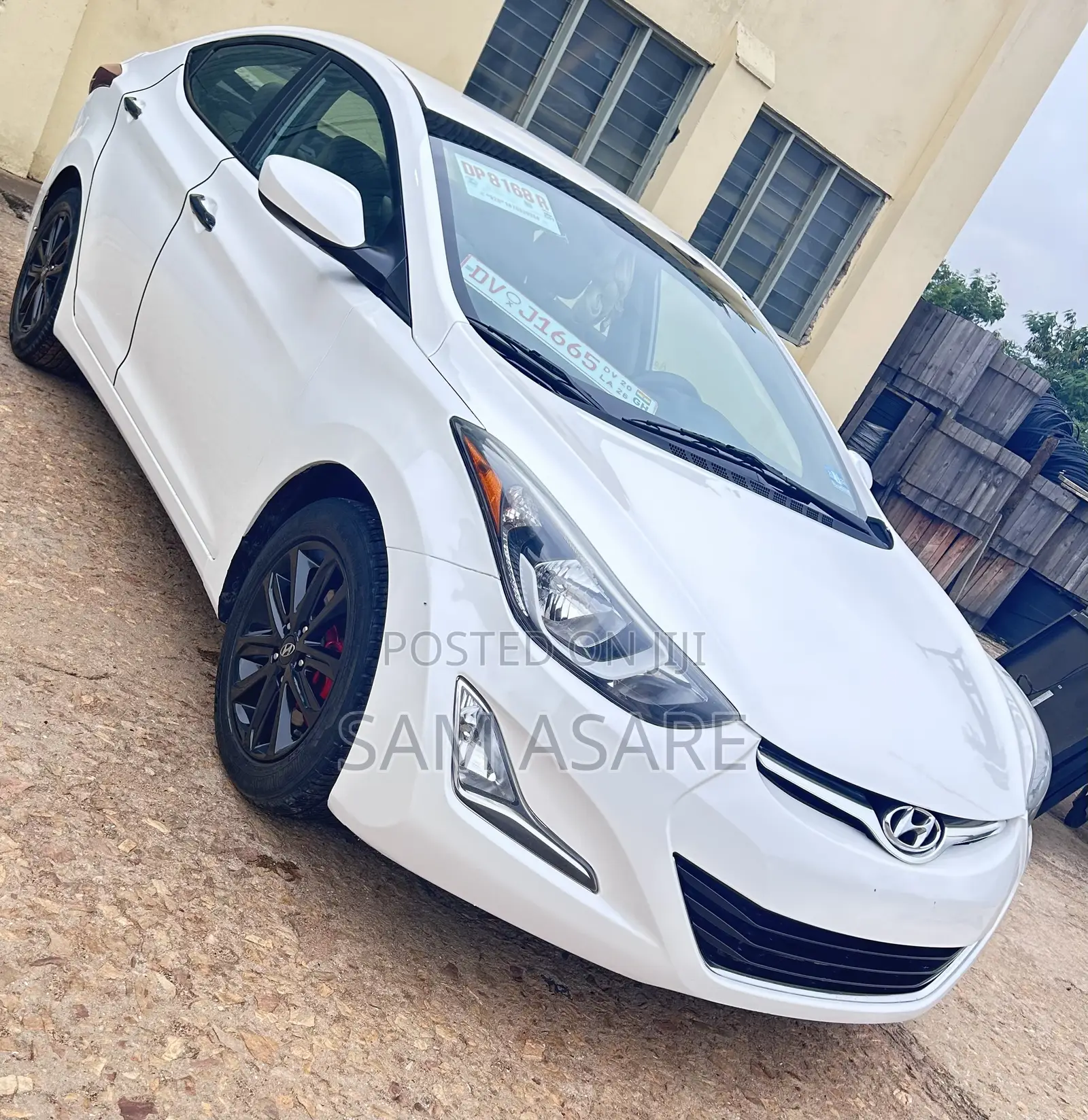 Hyundai Elantra SE Sedan FWD (1.8L 4cyl 6A) 2016 White