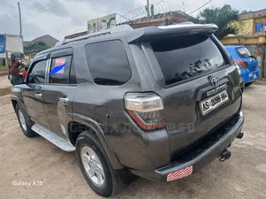 Toyota 4-Runner 2010 Gray