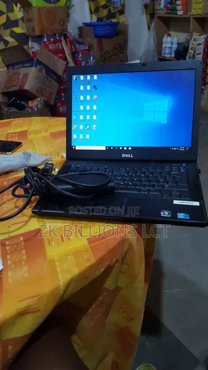Laptop Dell XPS 17 9700 6GB Intel Core i5 HDD 500GB