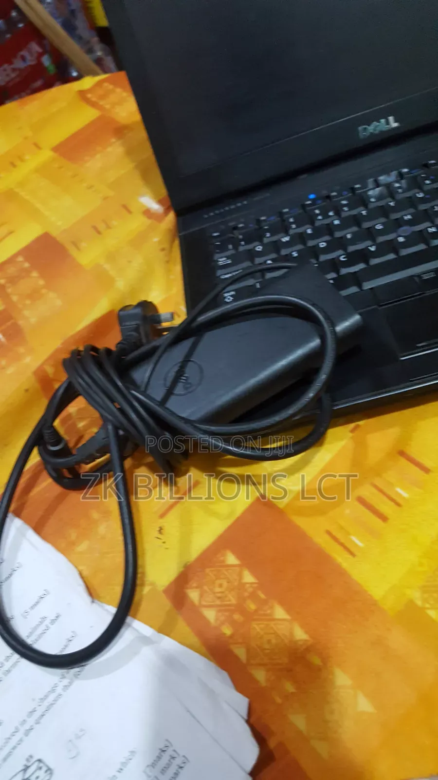Laptop Dell XPS 17 9700 6GB Intel Core i5 HDD 500GB