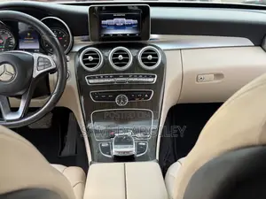 Mercedes-Benz C300 2016 White