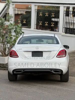 Mercedes-Benz C300 2016 White