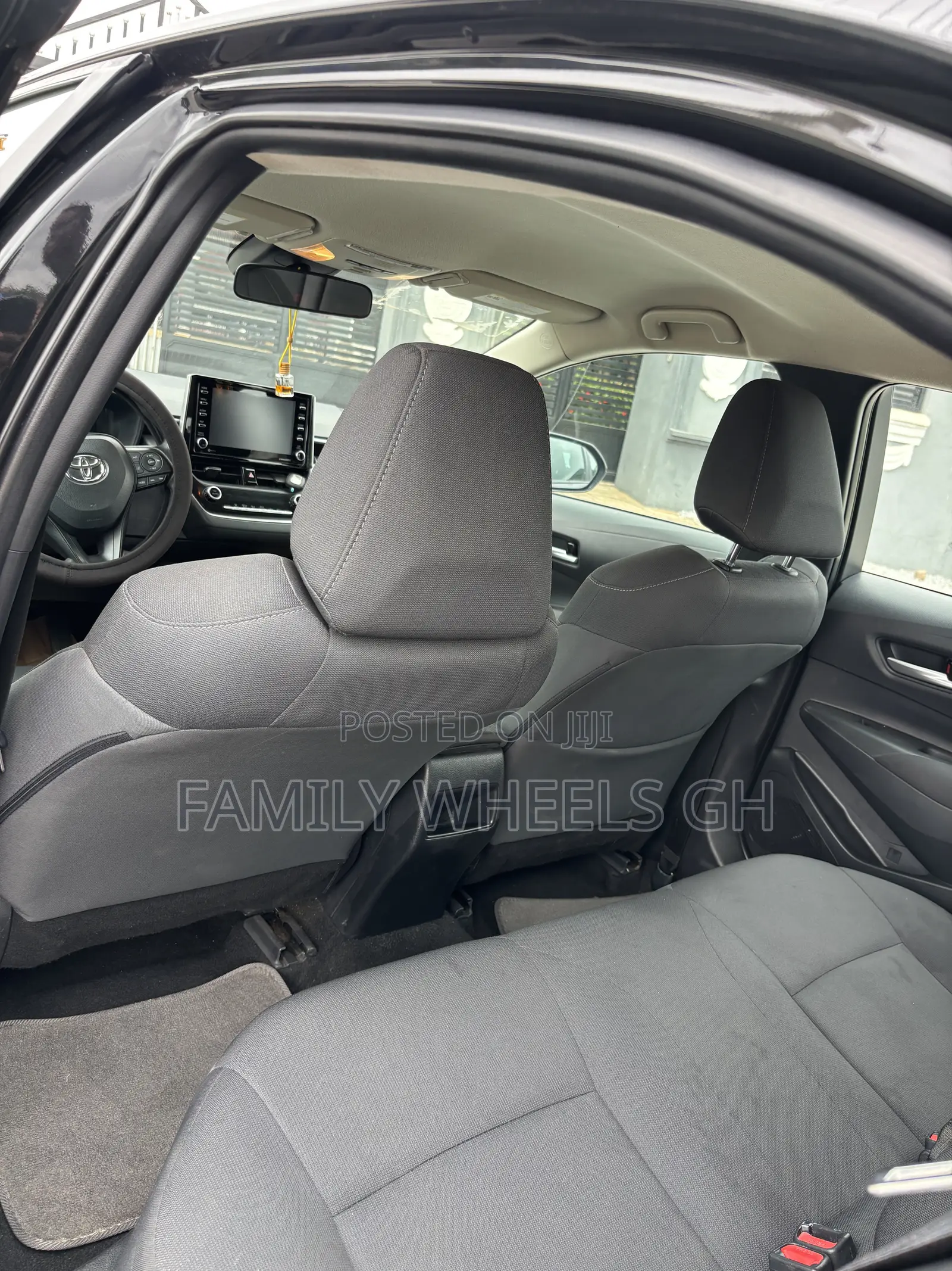 Toyota Corolla LE 2021 Black