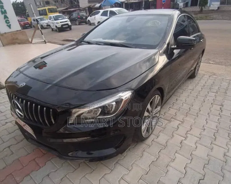 Mercedes-Benz CLA-Class 2019 Black