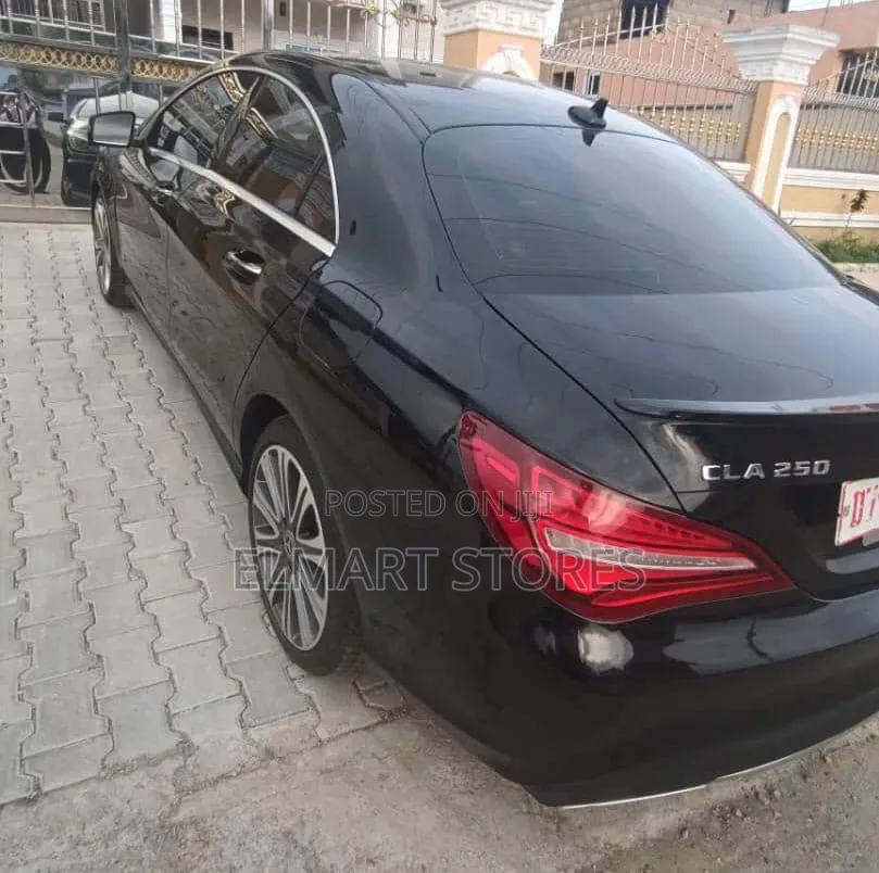 Mercedes-Benz CLA-Class 2019 Black