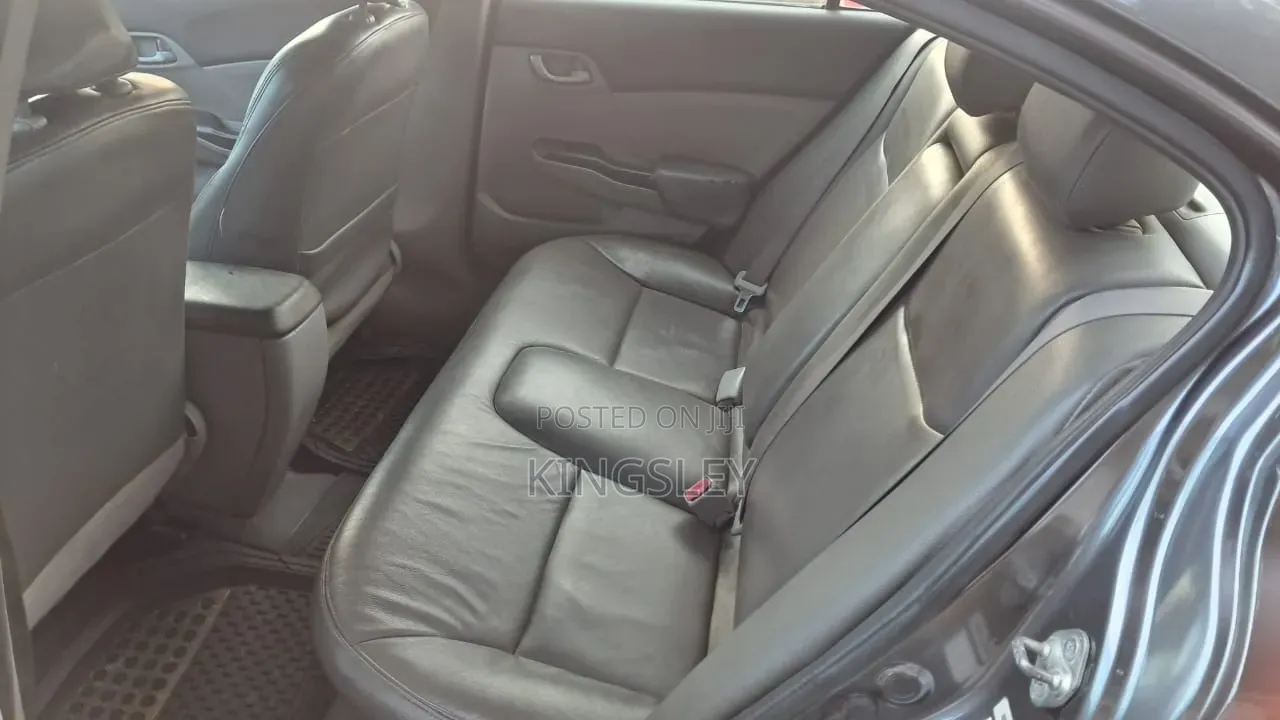 Honda Civic 2012 Gray