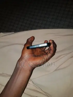 Apple iPhone 15 128 GB Black